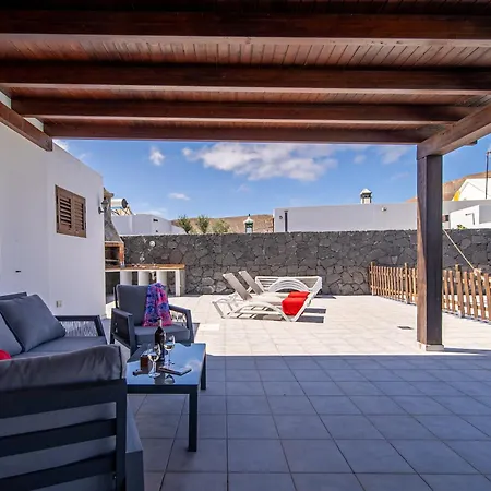 Villa Vv Siray Pool & Play - 3 Bed
