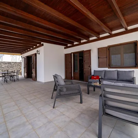 Villa Vv Siray Pool & Play - 3 Bed *