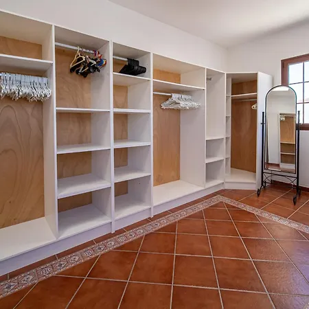 Vv Siray Pool & Play - 3 Bed * Yaiza