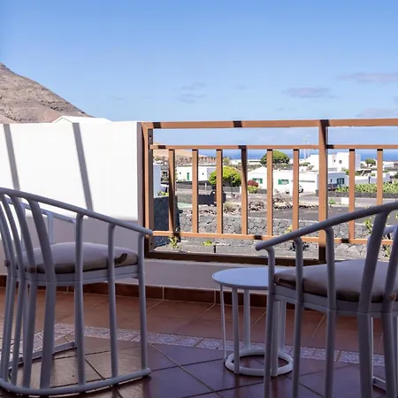 Vv Siray Pool & Play - 3 Bed Yaiza